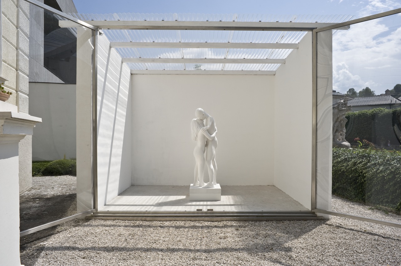 Materialise Dematerialise